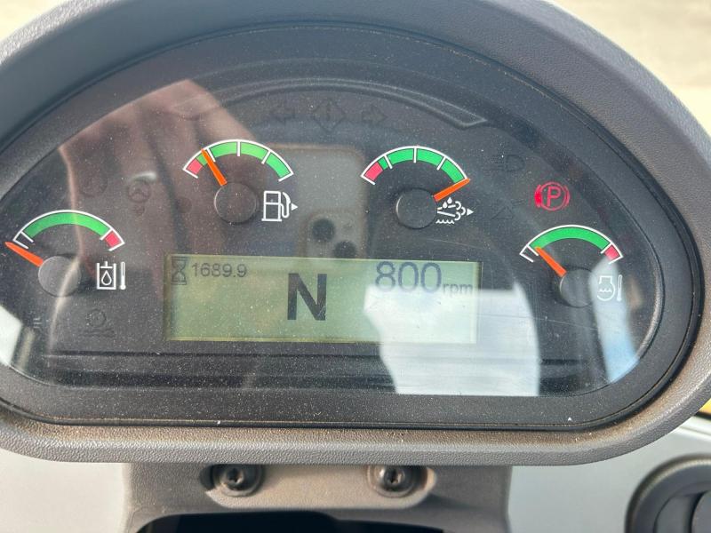 CAT 926M