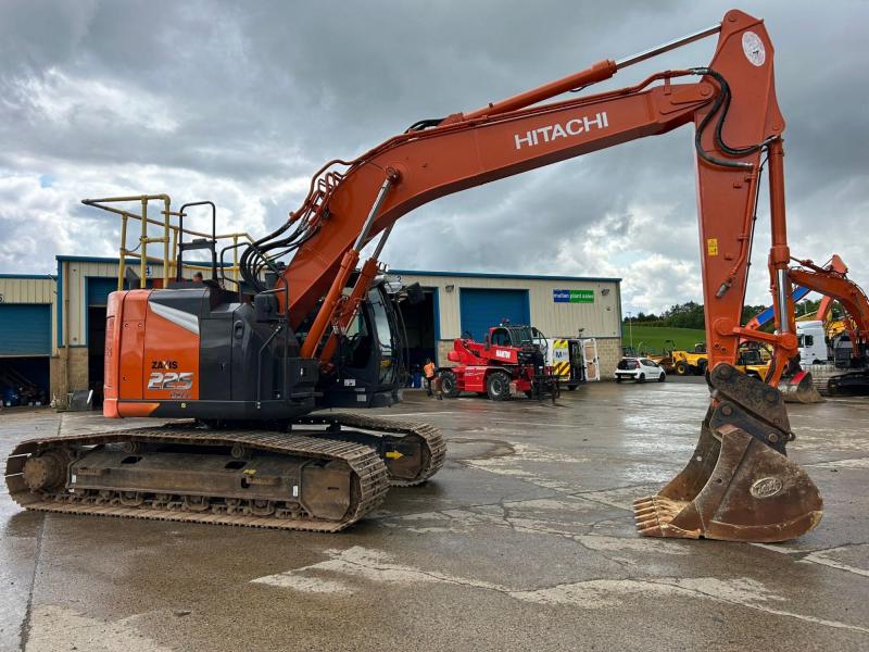 Hitachi ZX225 USLC-7