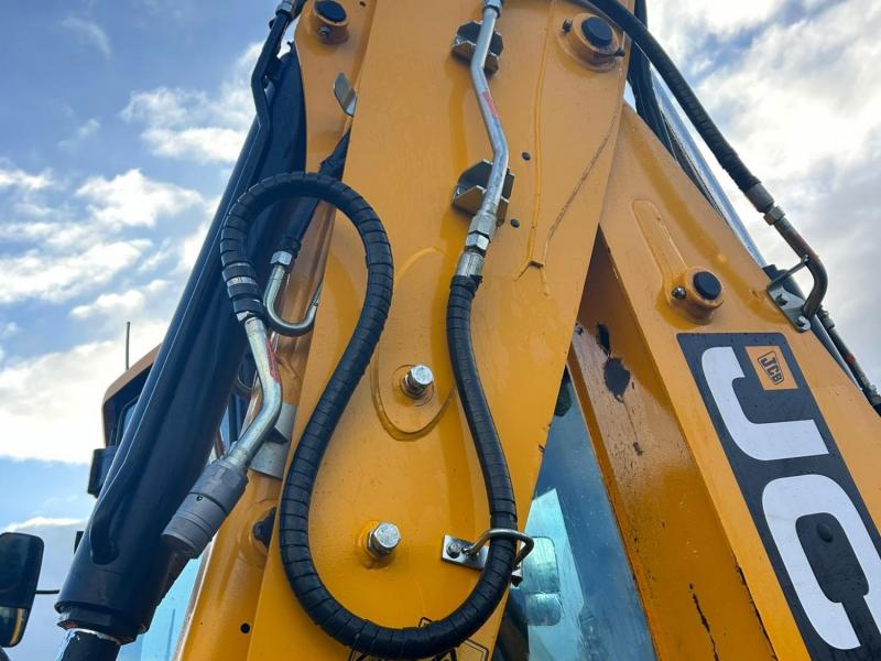 JCB 3CX Easy Control / Big Engine / AC