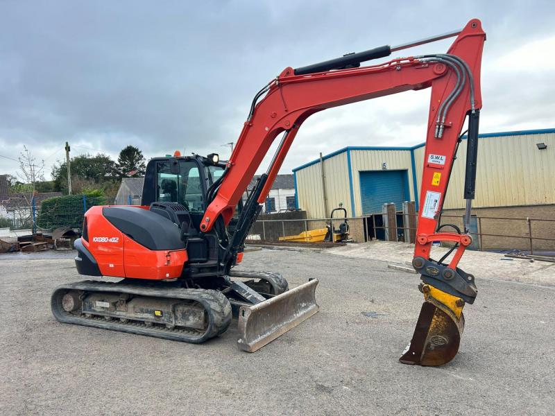 Kubota KX080-4