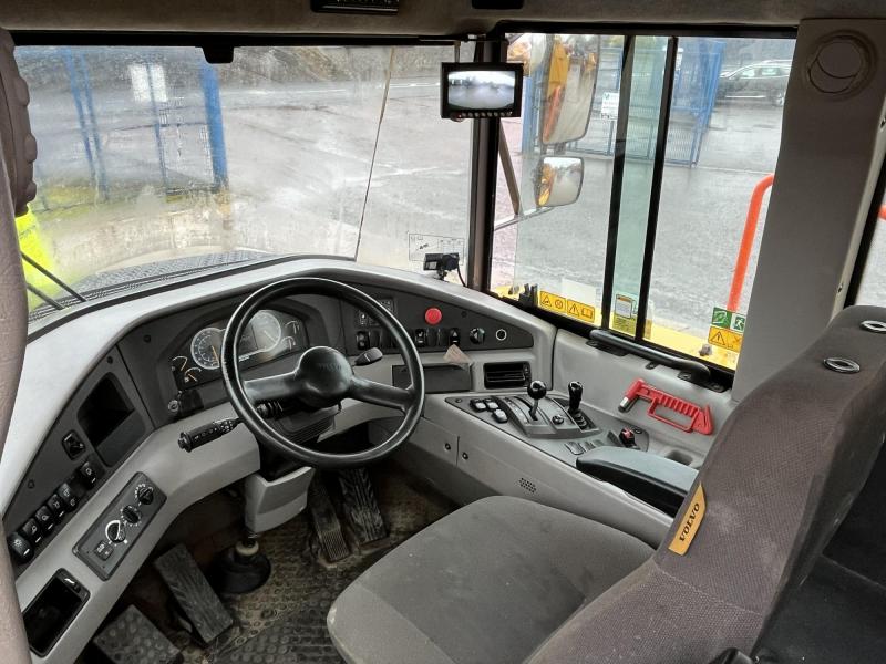 Volvo A30G ( Tail Door )