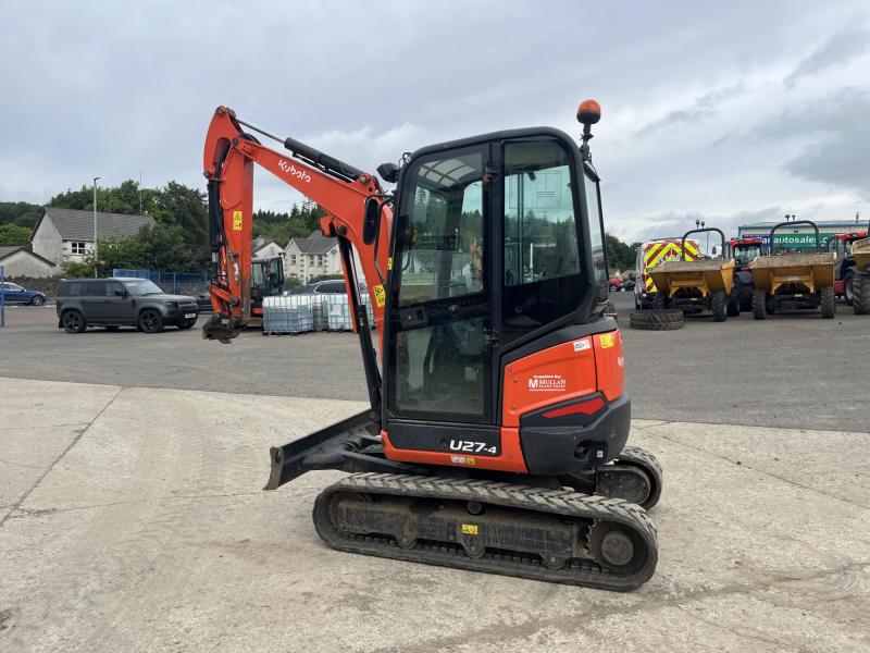 Kubota U27-4