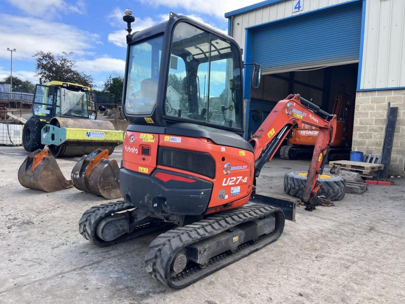 Kubota U27-4