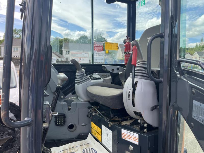 Hitachi ZX33U-6
