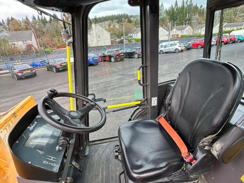 Mecalac 9 Tonne Cabbed