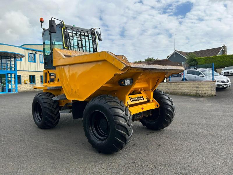 Thwaites 9 Tonne Cabbed Air Con