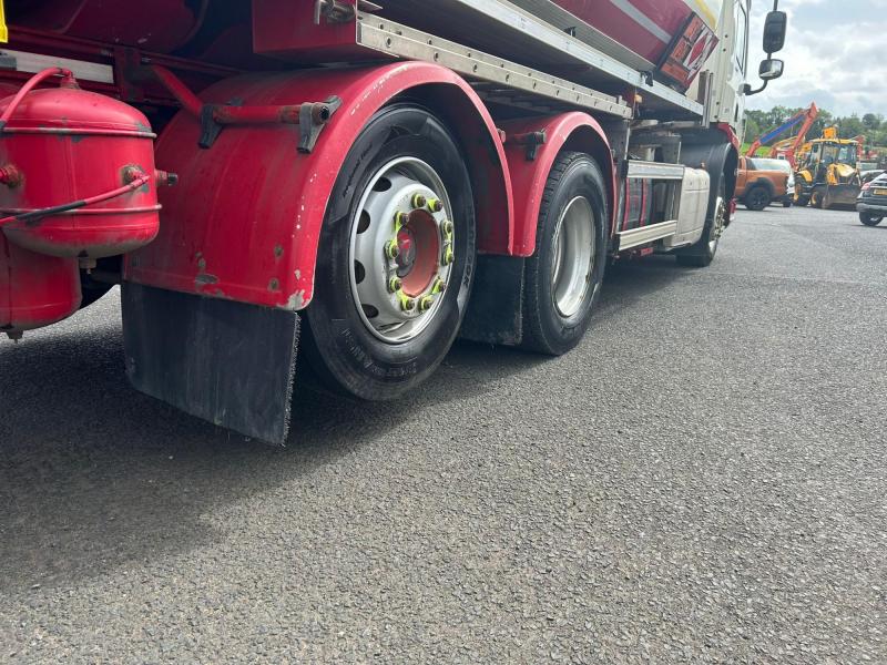 Daf CF330 Fuel Tanker