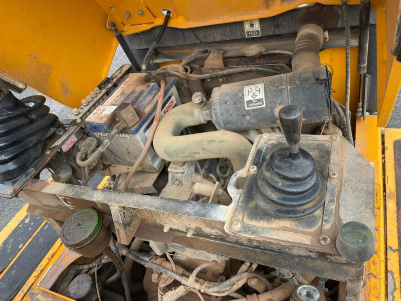 Thwaites 3 Tonne Swivel