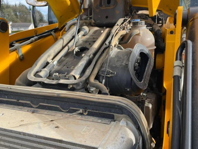 JCB 3CX Air Con / 68kW