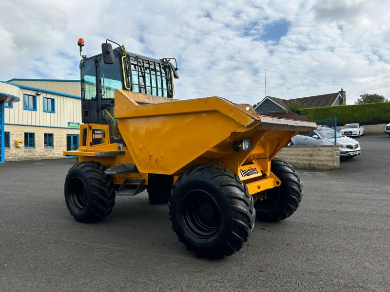 Thwaites 9 Tonne Cabbed Air Con