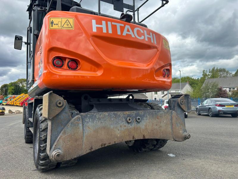 Hitachi ZX140W-6