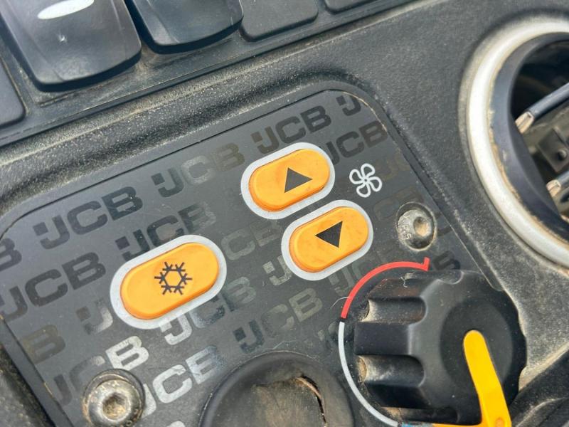 JCB 540-180 Joystick / AC
