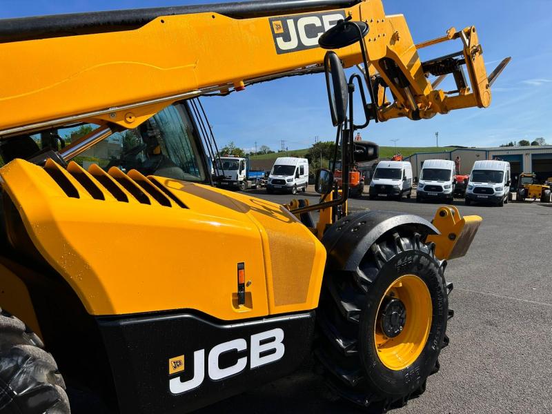 JCB 540-140 Joystick / Sway