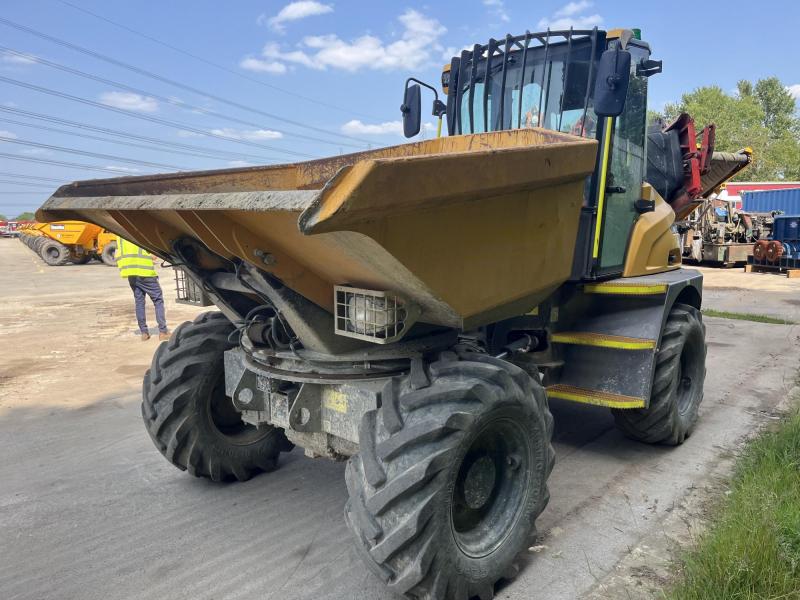 Mecalac 6 Tonne Swivel Cabbed