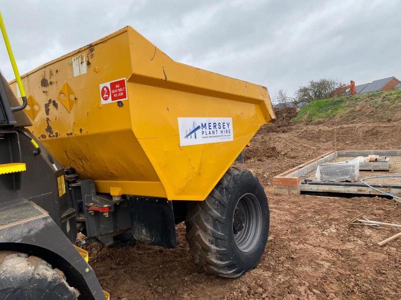 Mecalac 9 Tonne Cabbed