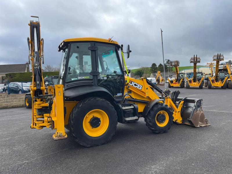 JCB 3CX Air Con / 68kW