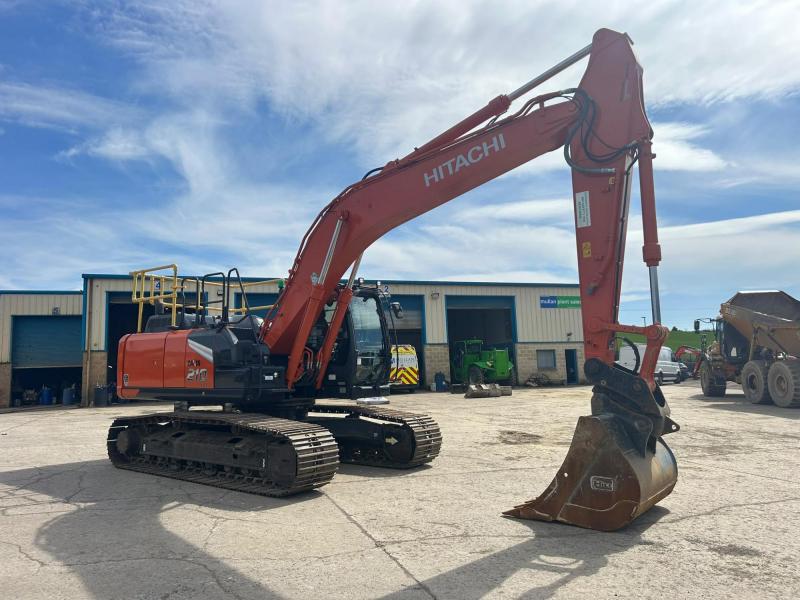 Hitachi ZX210 LC-7