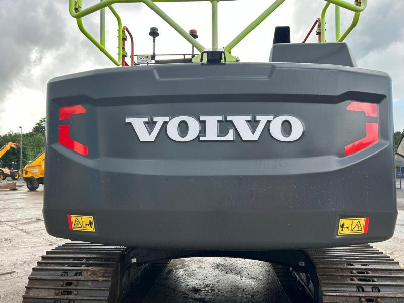 Volvo EC220 EL ( Rotational Piping )