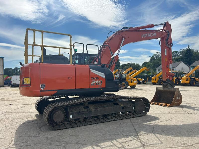 Hitachi ZX210 LC-7