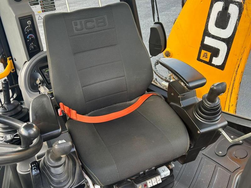 JCB 3CX Easy Control / Big Engine / AC