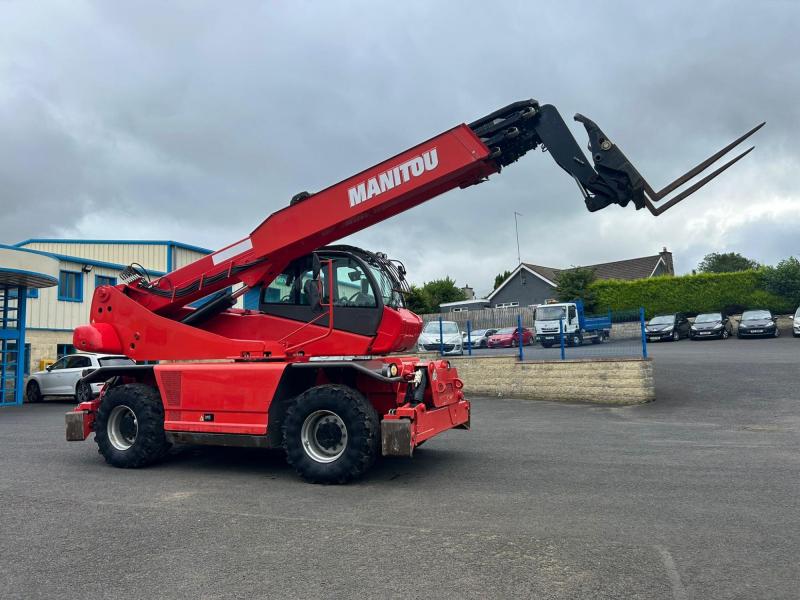 Manitou MRT2550 Roto c/w Basket