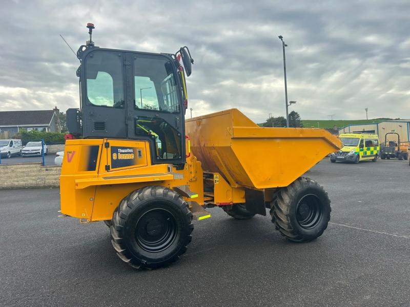 Thwaites 9 Tonne Cabbed