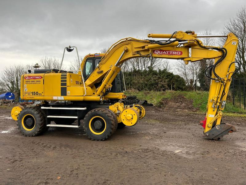 Komatsu PW160ES-6K Rail Road (Off set Boom)