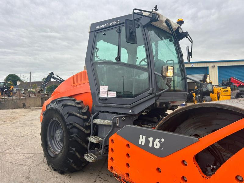 Hamm H16i