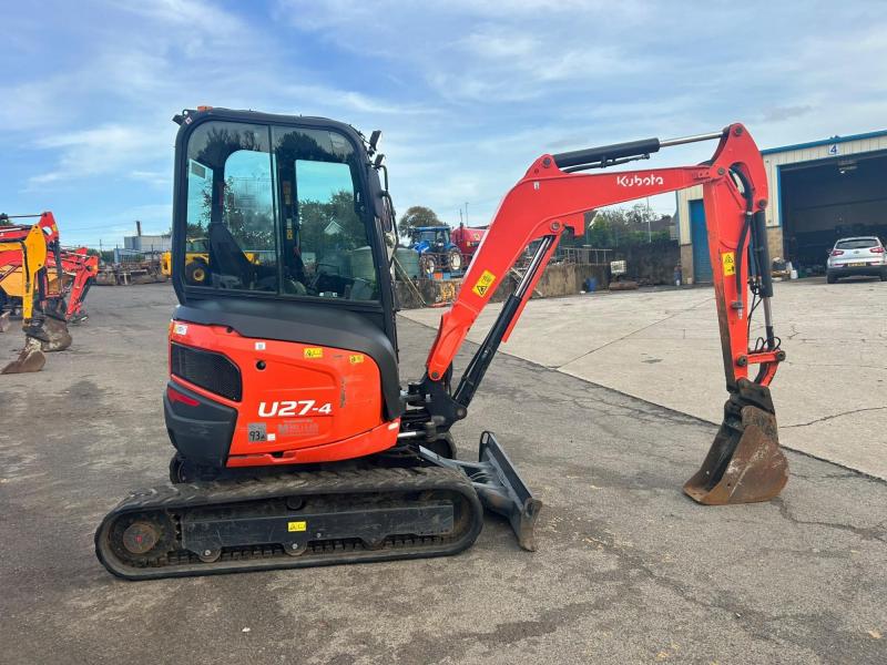 Kubota U27-4