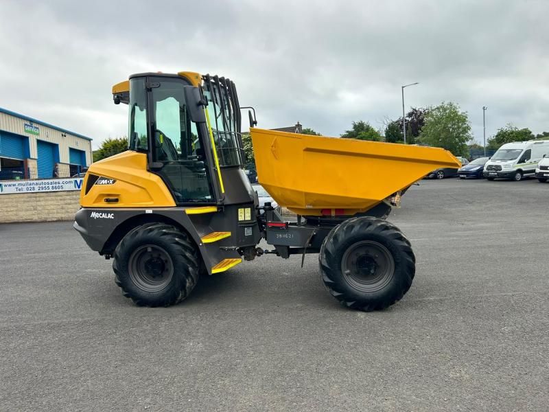 Mecalac 6 Tonne Swivel Cabbed