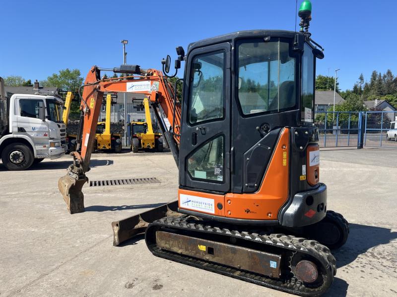 Hitachi ZX33U-6