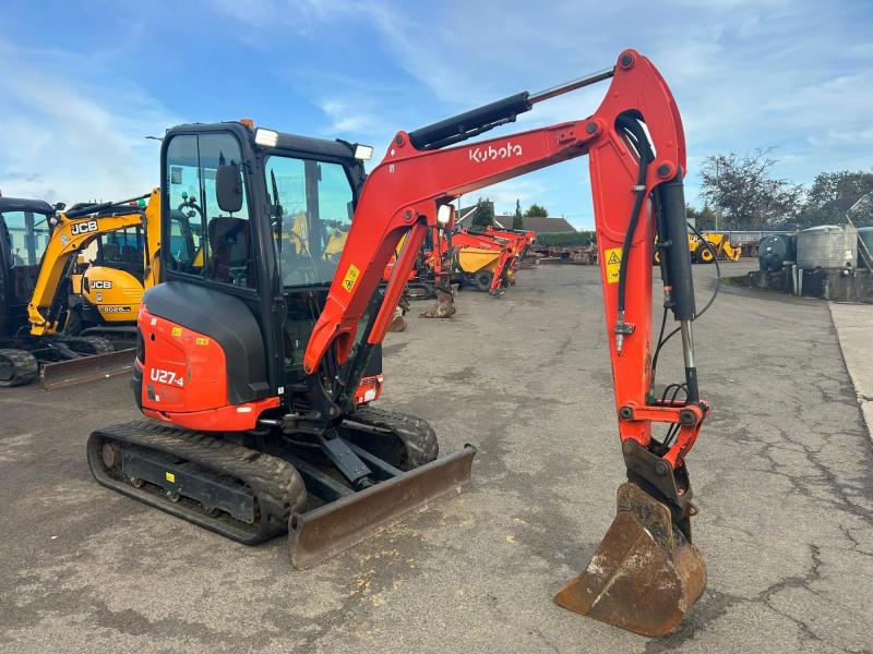 Kubota U27-4