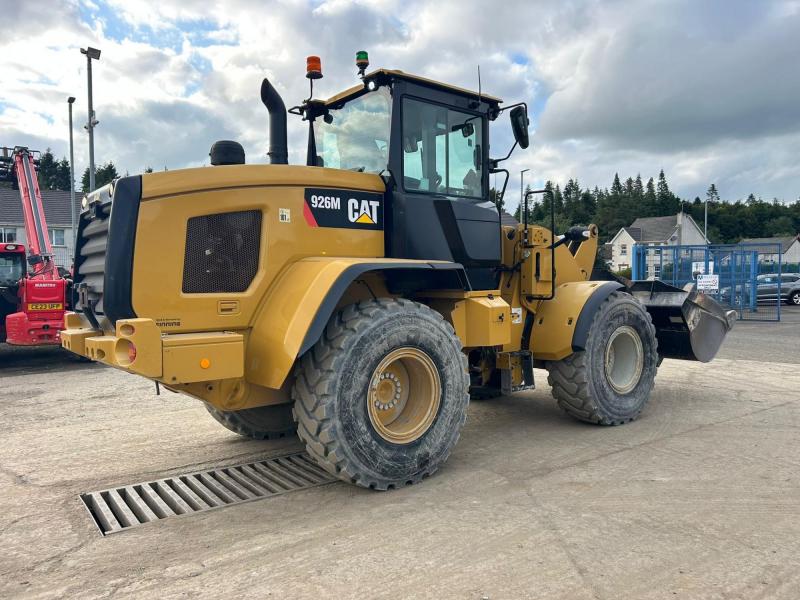 CAT 926M