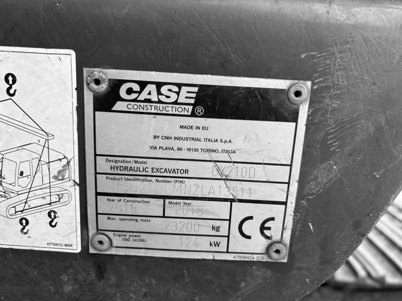 Case CX210D