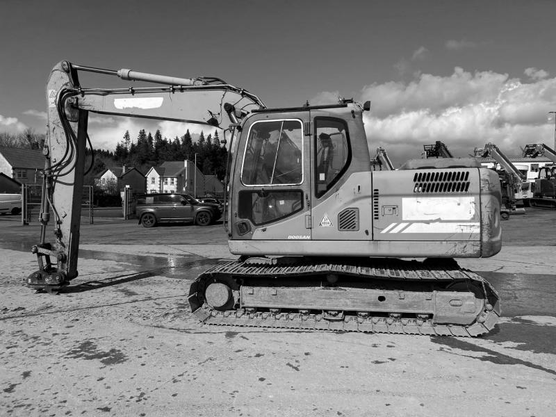Doosan DX140 LC