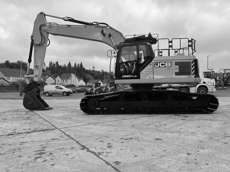 JCB 220X LGP Bog Master