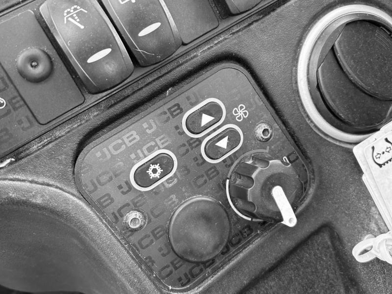 JCB 540-180 Joystick / AC