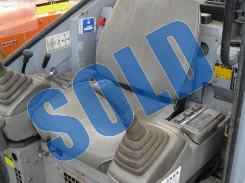 Hitachi EX75UR