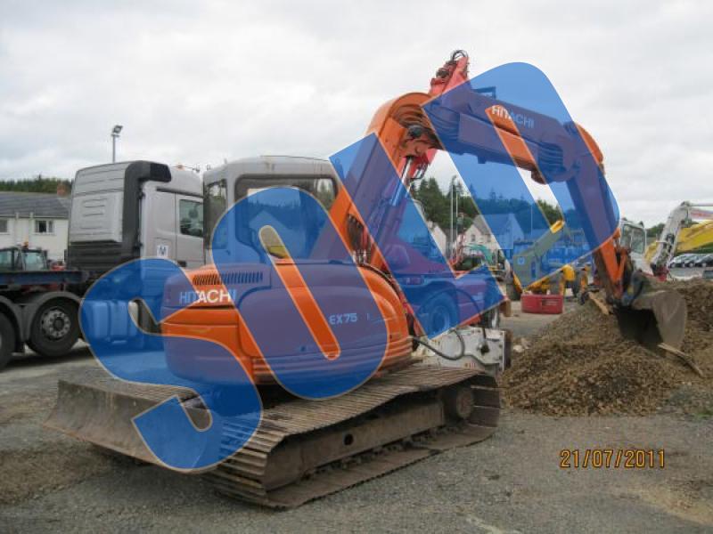 Hitachi EX75UR
