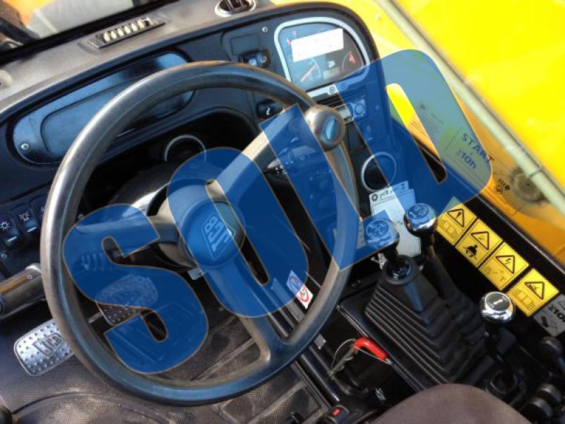 JCB 535-140 HiViz