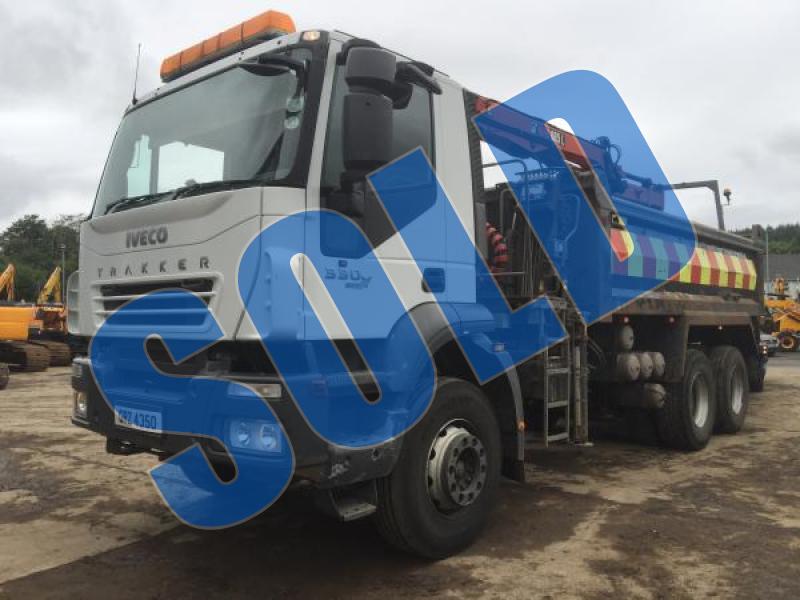 Iveco 330 Trakker 6x4