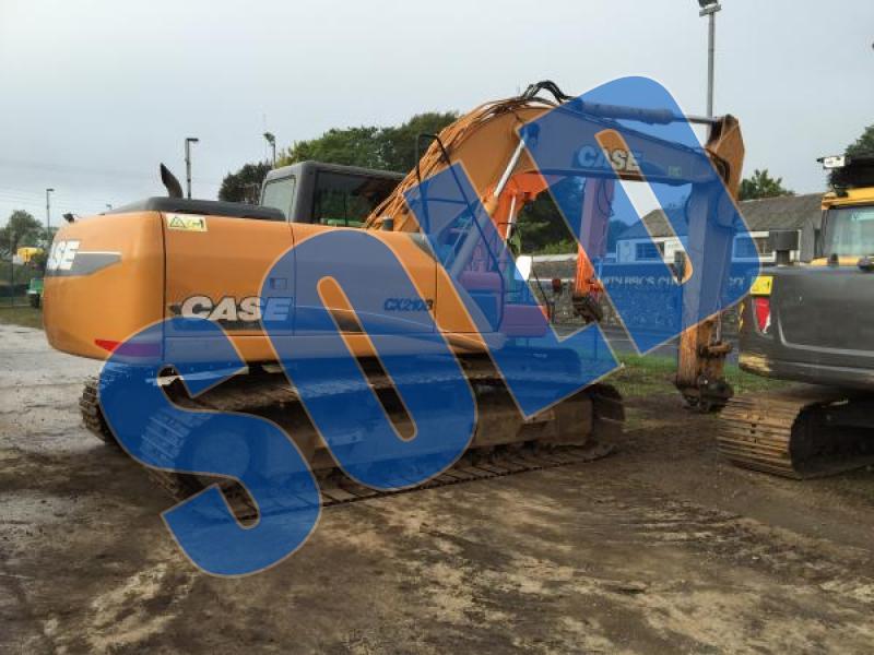 Case CX210B