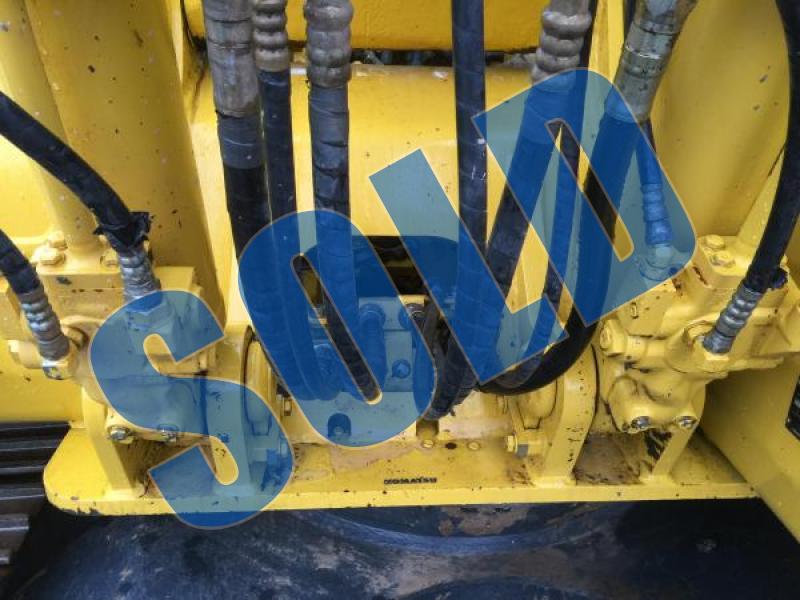 Komatsu PC130-8