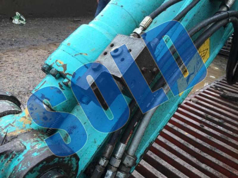 Kobelco SK115