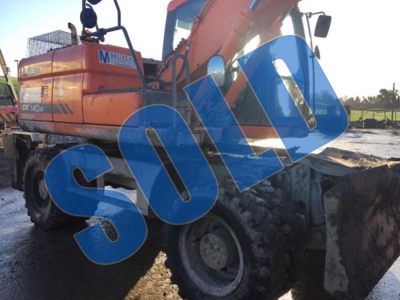 Doosan DX140W