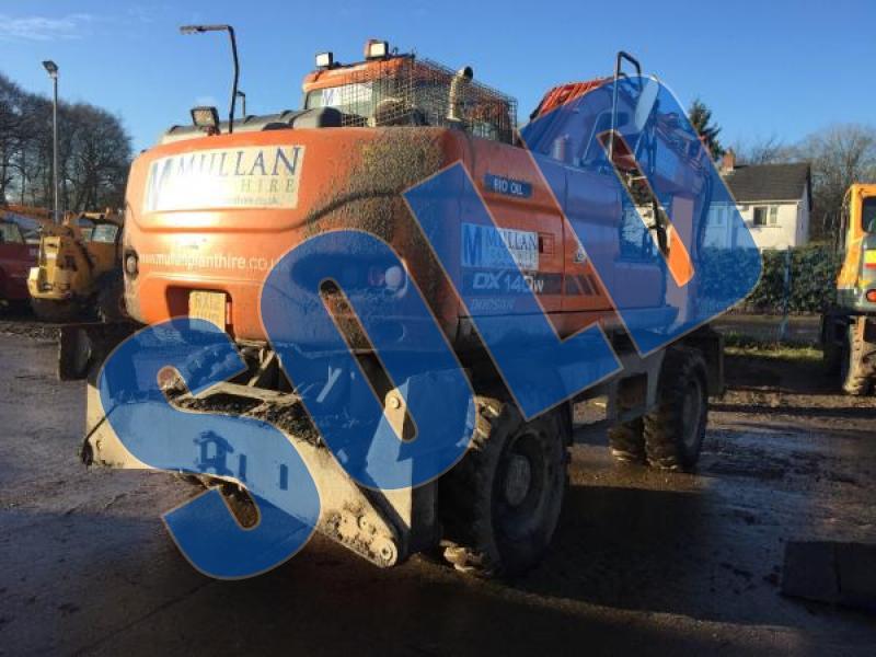 Doosan DX140W